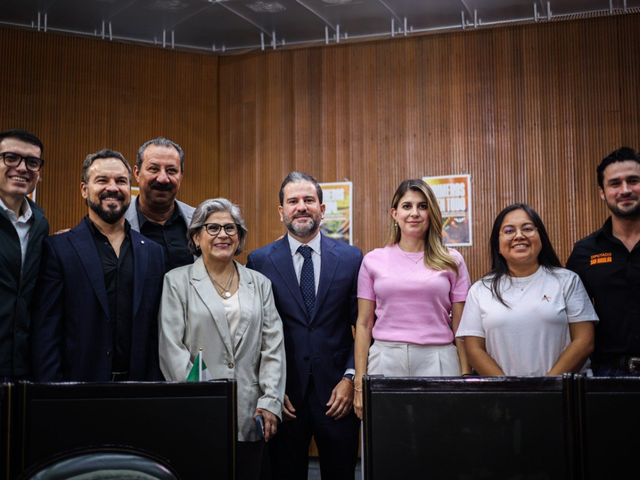 Raúl Lozano expone ante Congreso avances ambientales de Nuevo León